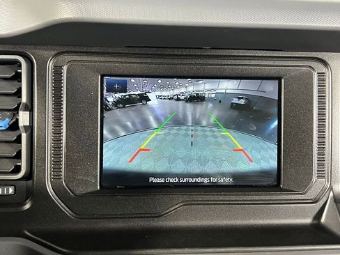 Used 2022 Ford Bronco Black Diamond image 17