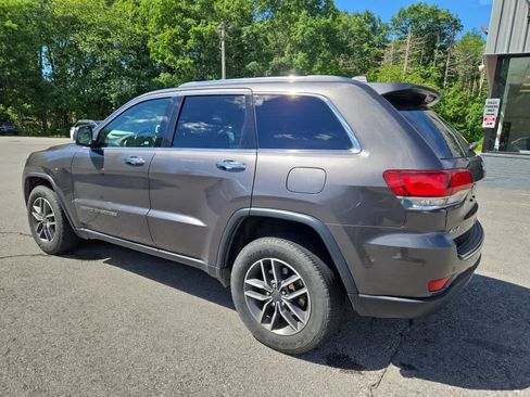 Used 2020 Jeep Grand Cherokee Limited w/ Premium Lighting Group AWD/4WD image 6