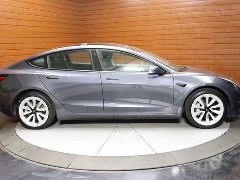 Used 2023 Tesla Model 3 Long Range image 9