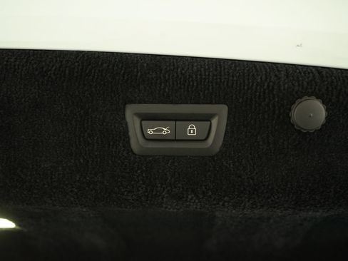 Used 2022 Rolls-Royce Ghost Extended Wheelbase AWD/4WD image 43
