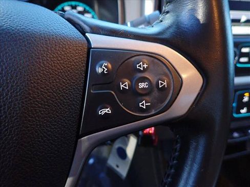 Used 2015 Chevrolet Colorado LT w/ LT Convenience Package RWD image 16