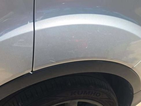 Used 2017 Ford Escape Titanium FWD image 9