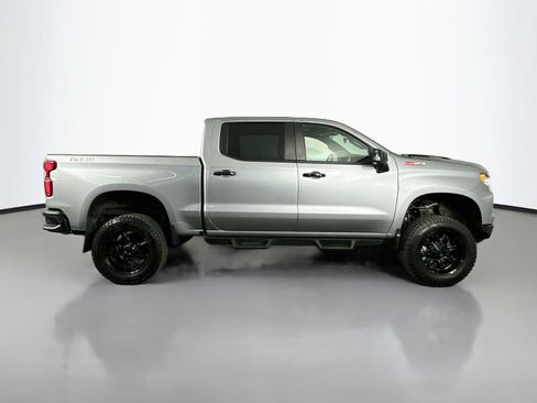 Used 2024 Chevrolet Silverado 1500 LT Trail Boss w/ Convenience Package II AWD/4WD image 8