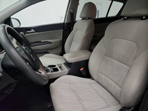 Used 2020 Kia Sportage LX FWD image 19