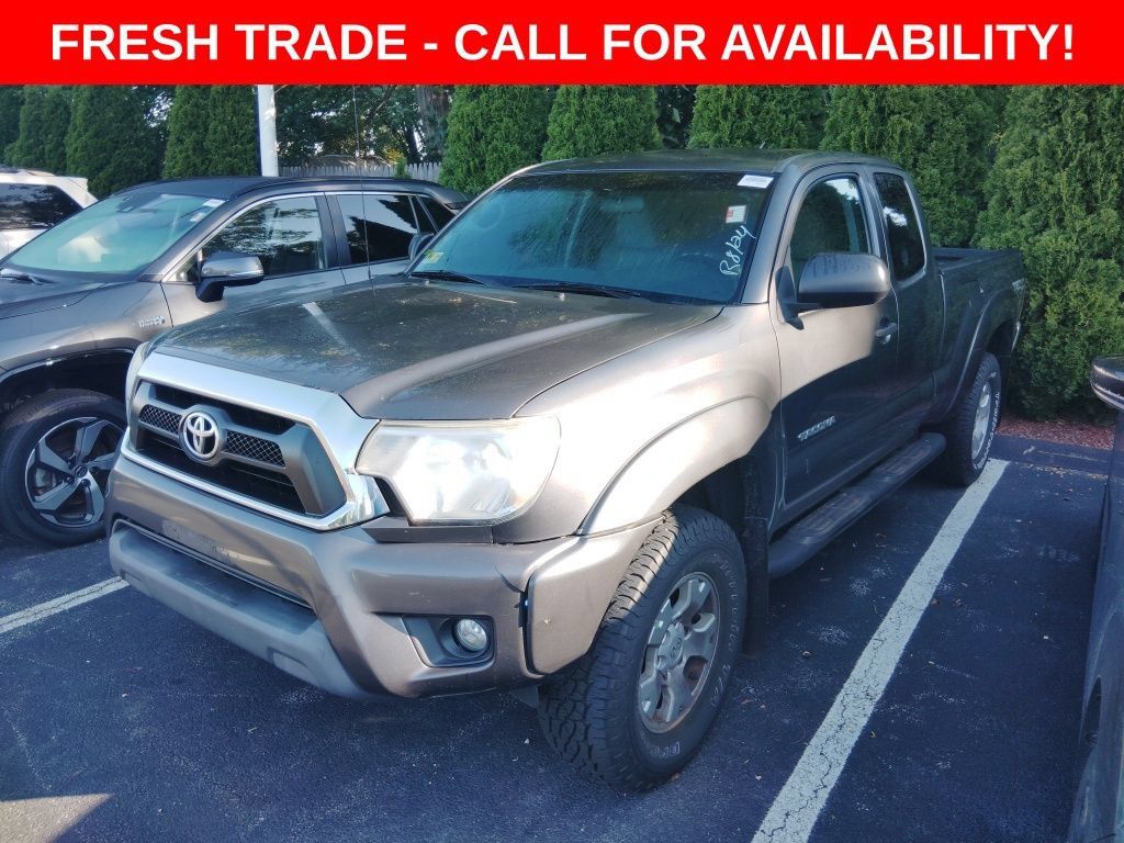 Used 2015 Toyota Tacoma 4x4 Access Cab V6 w/ TRD Off-Road Package image 1