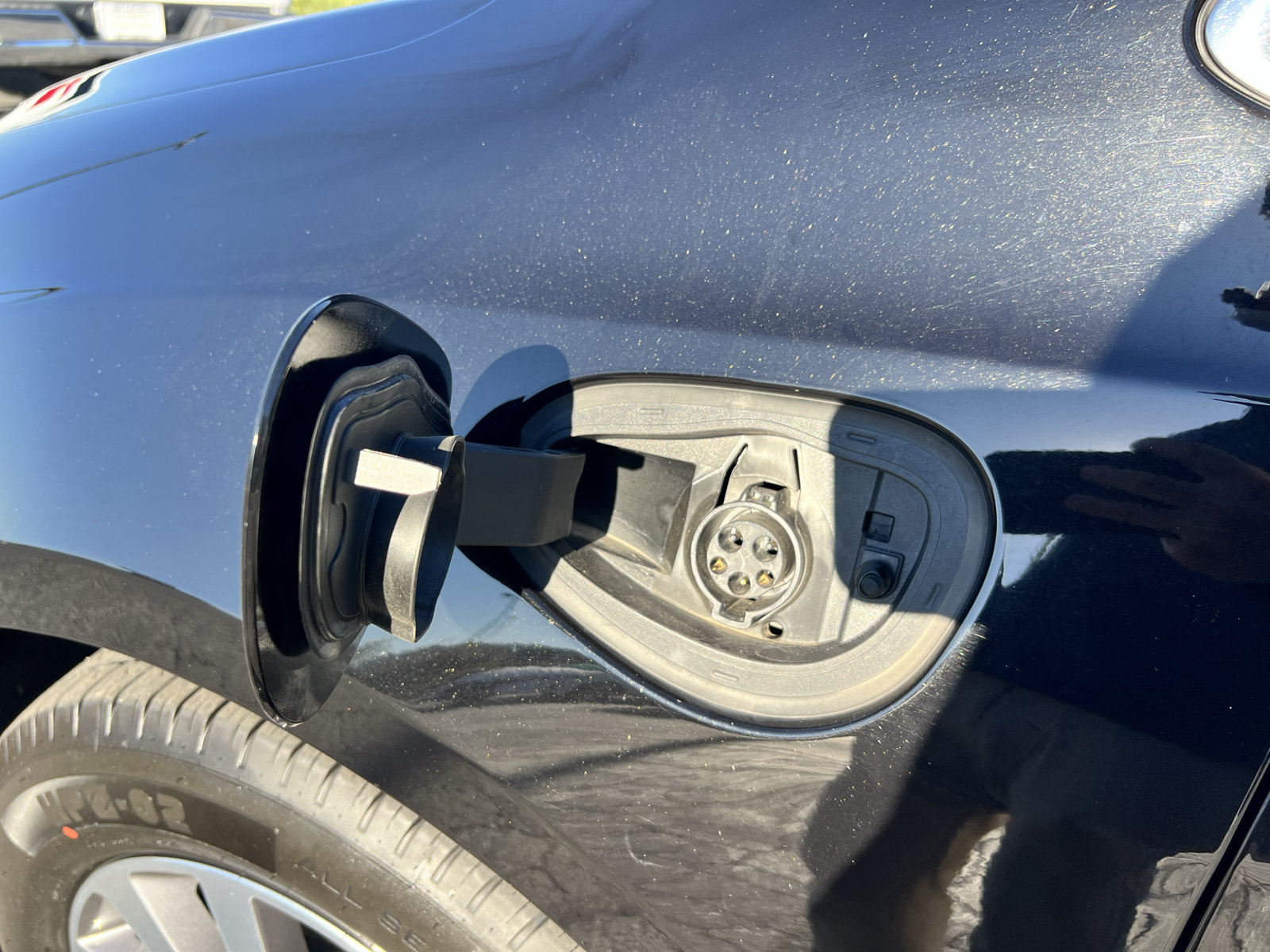 Used 2024 Chrysler Pacifica Limited FWD image 5