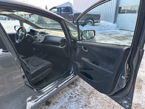 Used 2012 Honda Fit Sport image 38