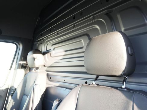 New 2026 Mercedes-Benz Sprinter 2500 image 19