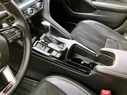 Used 2023 Acura Integra A-Spec image 17