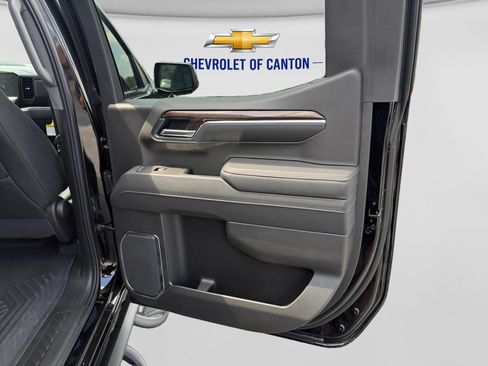 New 2026 Chevrolet Silverado 1500 LT Trail Boss w/ LT Trail Boss Premium Package AWD/4WD image 16