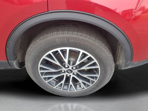 Used 2023 Ford Escape SE image 8