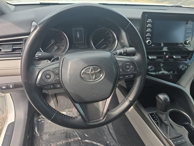 Used 2023 Toyota Camry SE FWD image 16