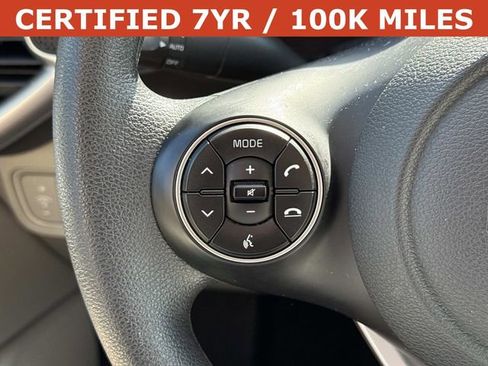 Used 2022 Kia Soul LX FWD image 24