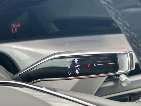 New 2026 Cadillac Vistiq Sport image 16