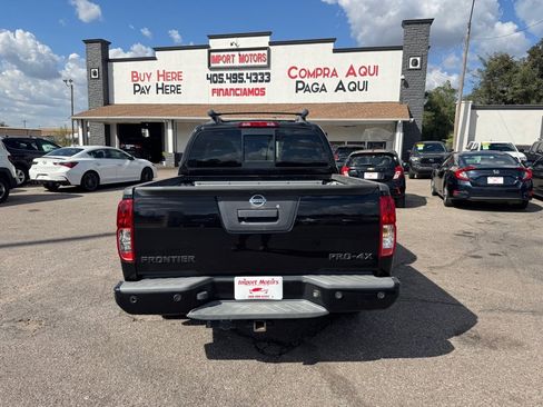 Used 2014 Nissan Frontier PRO-4X image 17