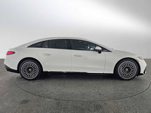 Certified 2023 Mercedes-Benz EQS 580 4MATIC Sedan image 2