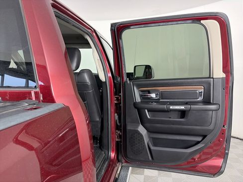 Used 2017 RAM 2500 Laramie AWD/4WD image 28