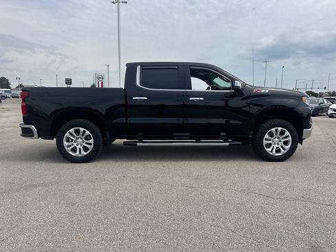Used 2023 Chevrolet Silverado 1500 LTZ AWD/4WD image 8