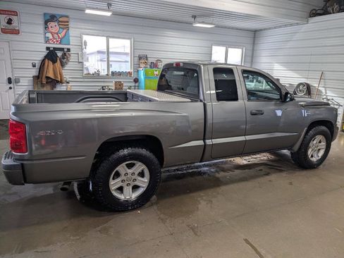 Used 2011 Dodge Dakota Big Horn image 6