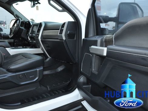 Used 2020 Ford F250 Lariat w/ Lariat Ultimate Package image 17