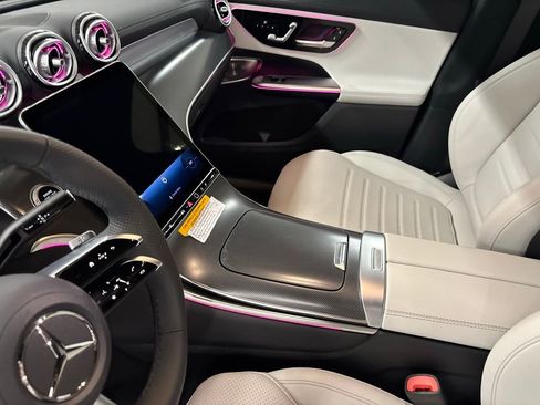 New 2026 Mercedes-Benz GLC 300 image 18