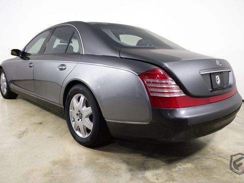 Used 2004 Maybach 57 image 7