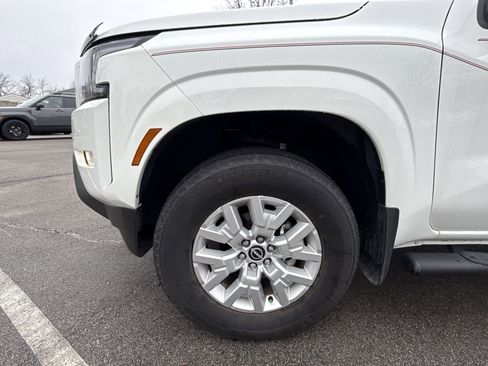 Used 2022 Nissan Frontier SV image 32