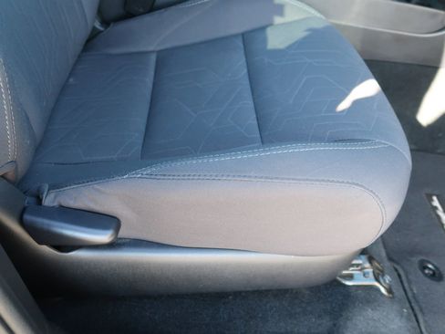 Used 2019 Toyota Tacoma TRD Off-Road image 42