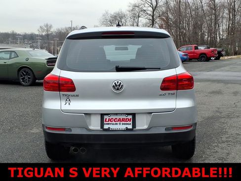 Used 2015 Volkswagen Tiguan S image 5