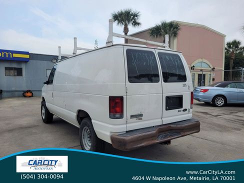 Used 2011 Ford E-250 and Econoline 250 w/ Commercial Cargo Van Pkg RWD image 18