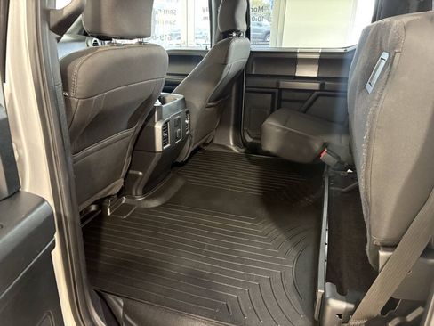 Used 2016 Ford F150 XLT w/ Equipment Group 302A Luxury AWD/4WD image 29