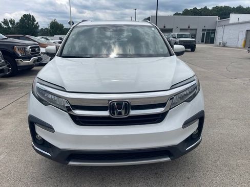 Used 2020 Honda Pilot Touring image 11
