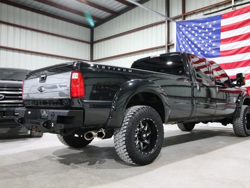 Used 2015 Ford F350 Platinum image 11