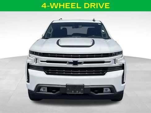 Used 2021 Chevrolet Silverado 1500 RST w/ Max Trailering Package AWD/4WD image 3
