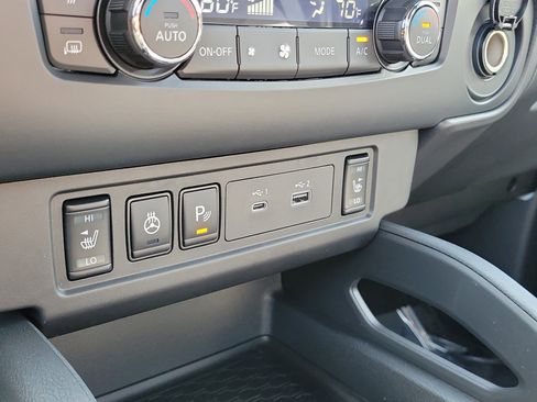 New 2026 Nissan Frontier SV w/ SV Convenience Package image 20