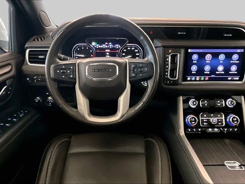 Used 2021 GMC Yukon XL Denali RWD image 5