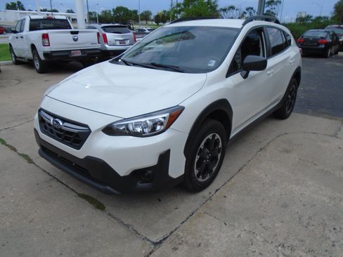 Used 2023 Subaru Crosstrek 2.0i AWD/4WD image 6