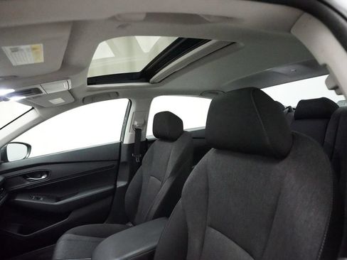 Certified 2023 Honda Accord EX image 31