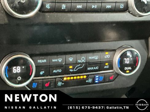 Used 2021 Ford Expedition XLT AWD/4WD image 19