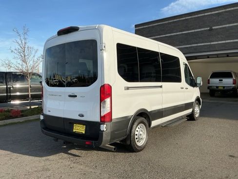 Used 2023 Ford Transit 350 XLT image 4