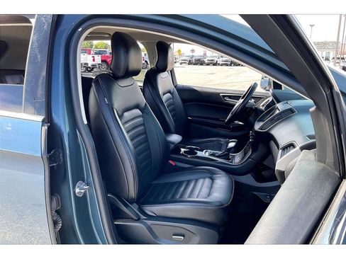 Used 2016 Ford Edge SEL w/ Equipment Group 201A AWD/4WD image 8