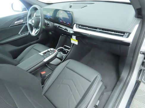 New 2026 BMW X1 xDrive28i w/ Convenience Package image 18