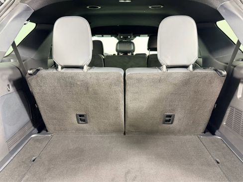 Used 2025 Ford Explorer ST-Line w/ Premium Package image 21
