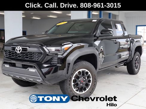 Used 2024 Toyota Tacoma TRD Sport AWD/4WD image 1