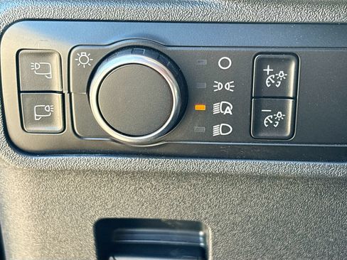 Used 2023 Ford Bronco Wildtrak AWD/4WD image 10
