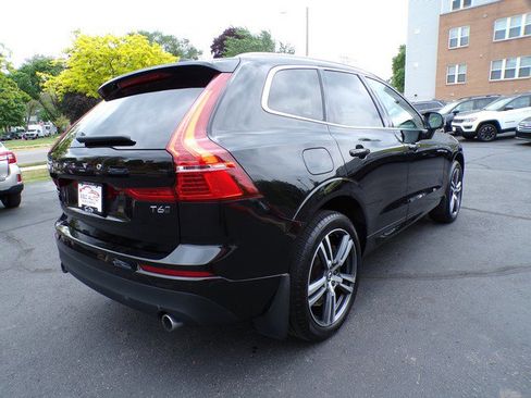 Used 2020 Volvo XC60 T6 Momentum w/ Protection Package AWD/4WD image 8