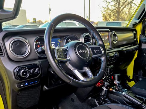 Used 2022 Jeep Wrangler Unlimited Rubicon 4xe w/ Safety Group image 5