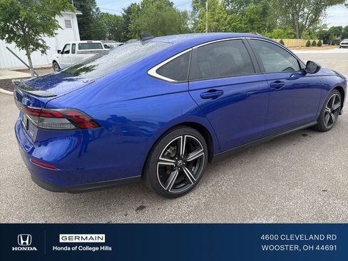 Used 2024 Honda Accord Sport image 6