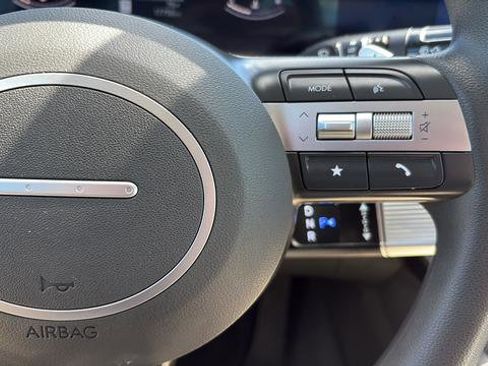 Used 2025 Hyundai Sonata SEL FWD image 10