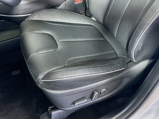 Used 2025 Hyundai Palisade SEL FWD image 20